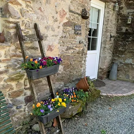 Le Moulin De La Castellerie