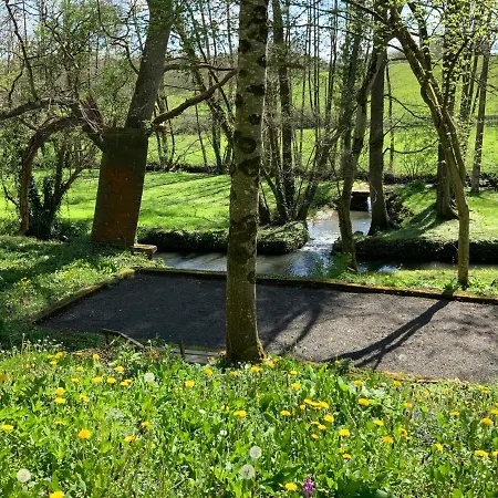 Le Moulin De La Castellerie Alojamento de Acomodação e Pequeno-almoço Moon-sur-Elle