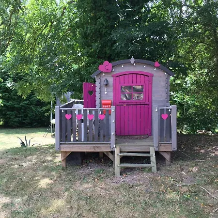 Couette-café Le Moulin De La Castellerie