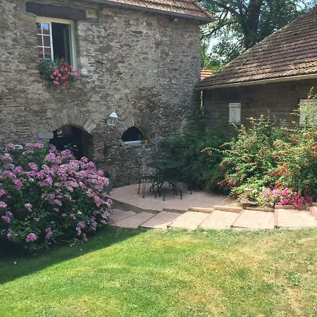 Le Moulin De La Castellerie Couette-café Moon-sur-Elle