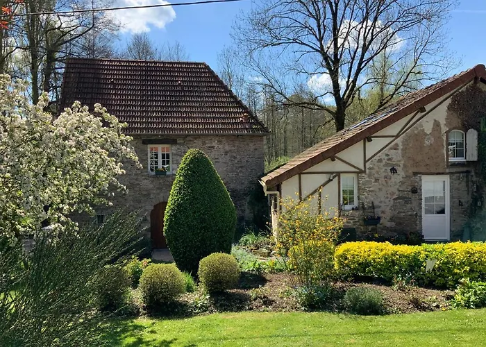 Le Moulin De La Castellerie Bed & Breakfast 3*