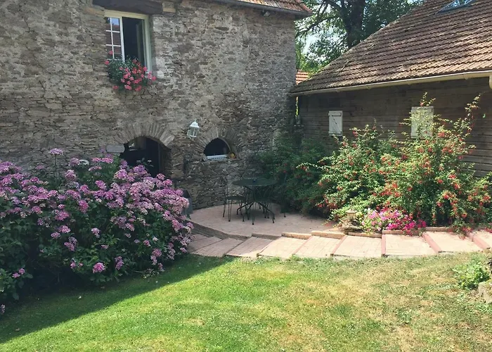 Le Moulin De La Castellerie Bed & Breakfast Moon-sur-Elle